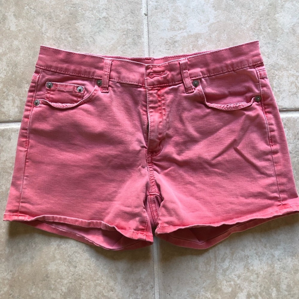 Gap shorts